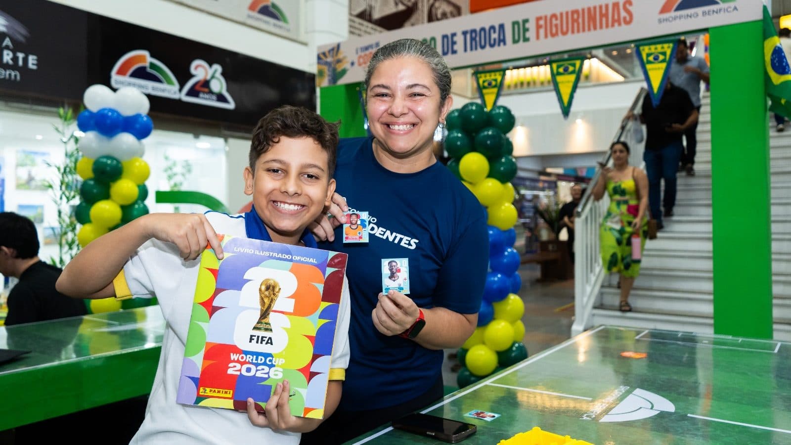 Shopping Benfica promove encontro de troca de figurinhas para colecionadores e famílias