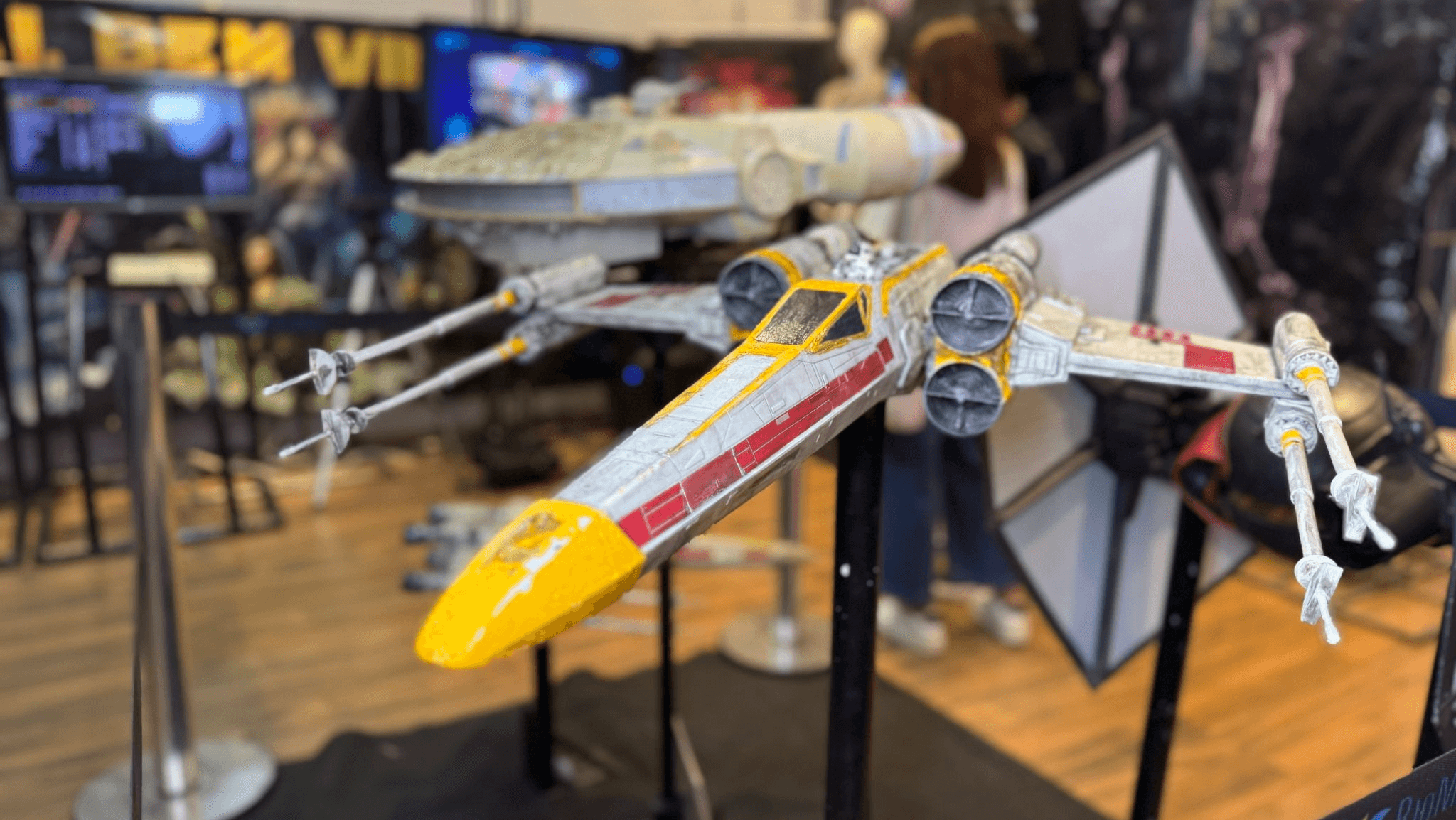 Exposição Star Wars reúne games, coleção de bonecos e loja temática no RioMar Kennedy até o dia 10 de abril