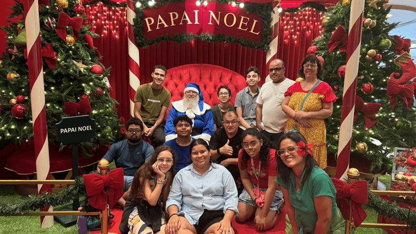RioMar Fortaleza realiza sessões inclusivas com o Noel Azul para pessoas neurodivergentes