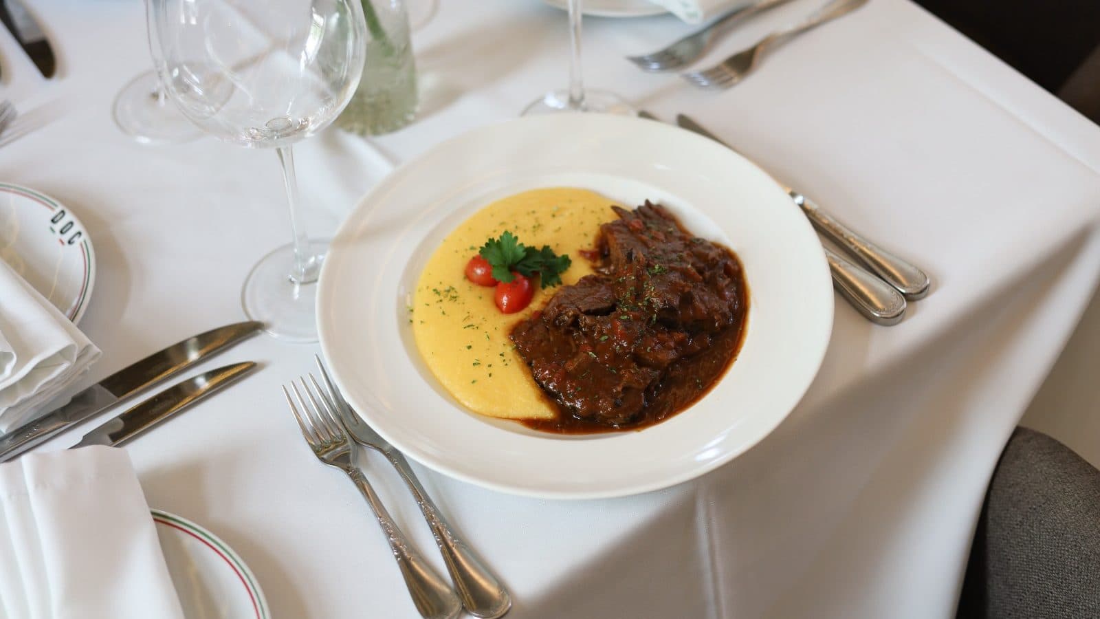 Série gastronômica: DOC Trattoria & Wine Bar lança Giro d’Italia com pratos típicos de regiões italianas e momentos com show cooking