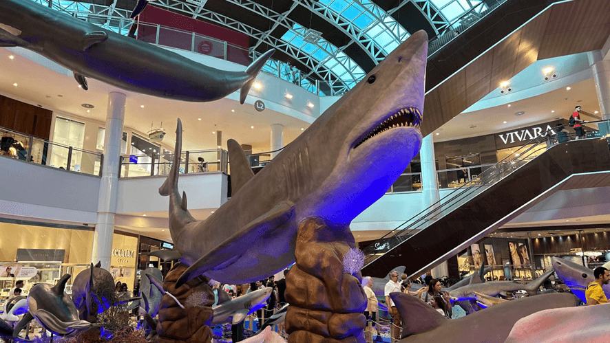 Gigantes do Mar: Exposição imersiva com réplicas realistas de tubarões chega ao RioMar Fortaleza