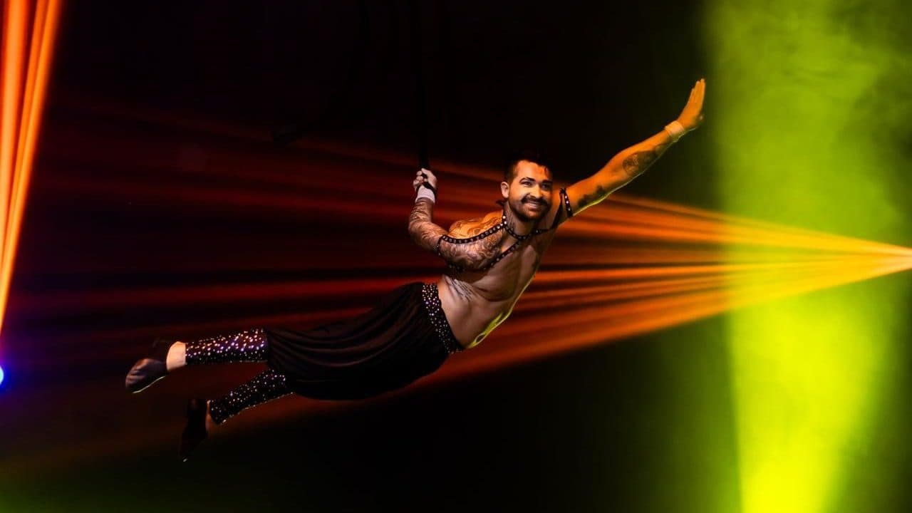 Circo Maximus chega a Região Oeste de Fortaleza com apresentações de mágicos, palhaços e globo da morte