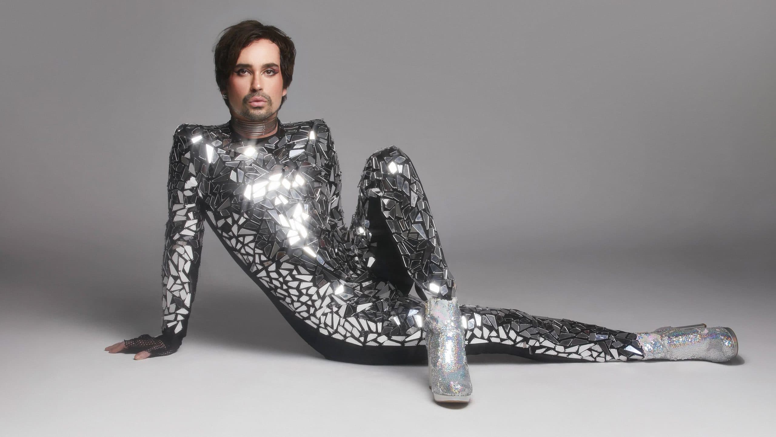 Com Johnny Hooker, Silvero Pereira e Mulher Barbada, DFB XXV divulga programação de shows gratuitos