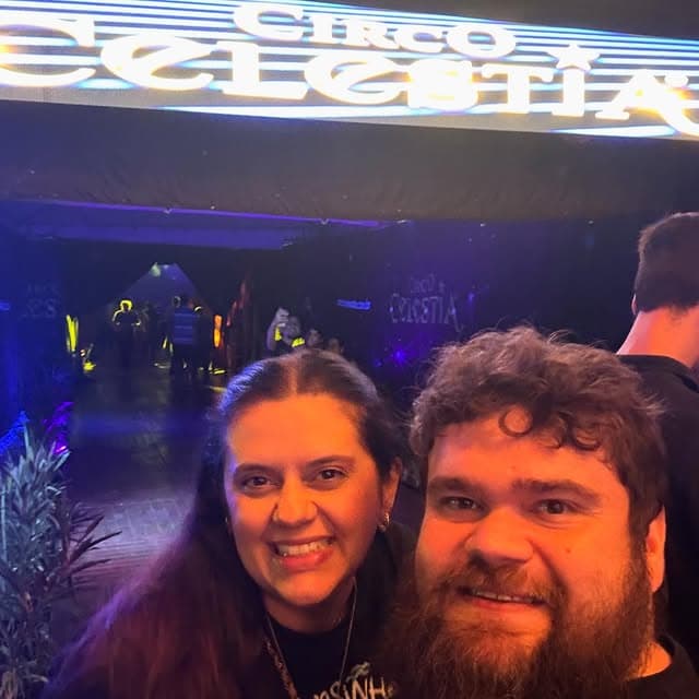🎪Hoje é dia de espetáculo 🎪 Confiram um pouco do que a gente viveu no @circocelestia As apresentações foram emocionantes! Pela primeira...